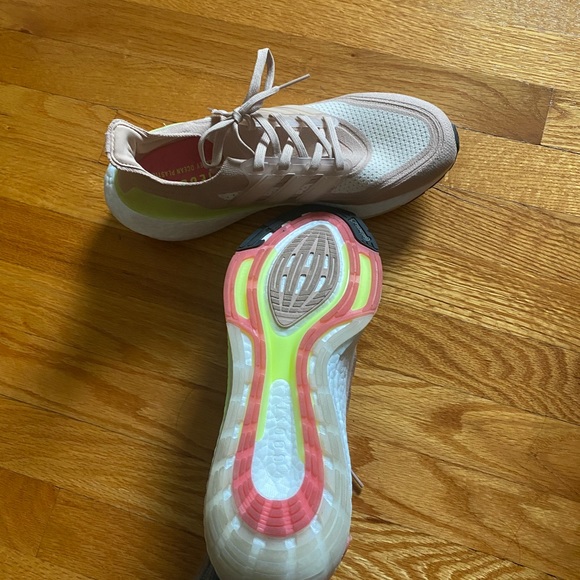 Brand new! Adidas Ultra Boosts. - Picture 2 of 5